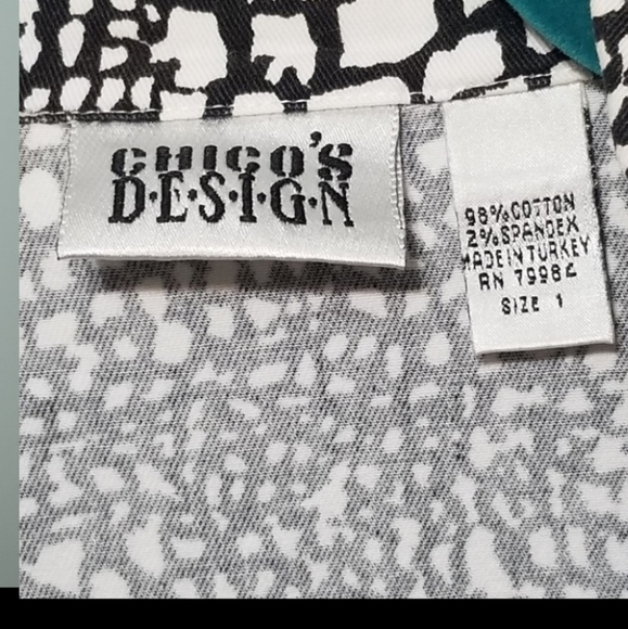 Chico's Design lightweight blazer - Medium - Picture 8 of 8